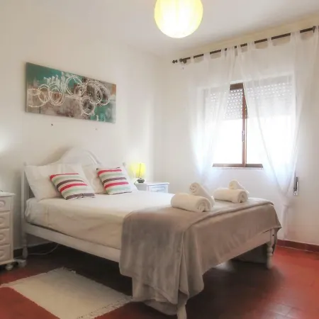 Apartamento T1 - 100mts Da Praia De Carvoeiro Lejlighed